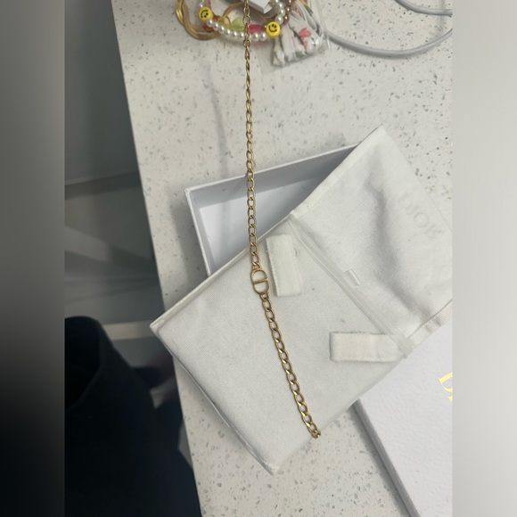 ORIGINAL PETIT CD CHOKER
NECKLACE
GOLD-FINISH METAL - Picture 8 of 9
